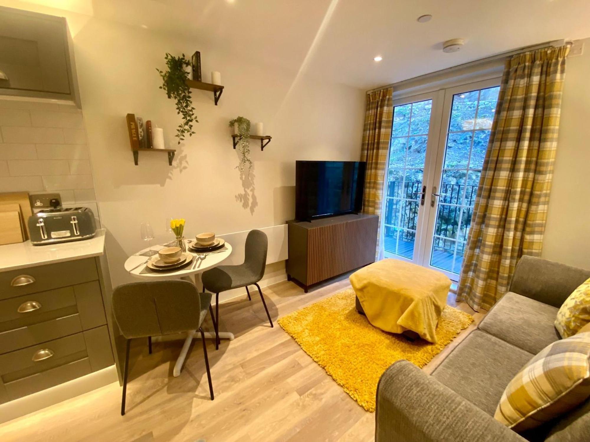 Luxury 1 Bedroom Apartment - Rock Mill 14 Stony Middleton Bagian luar foto
